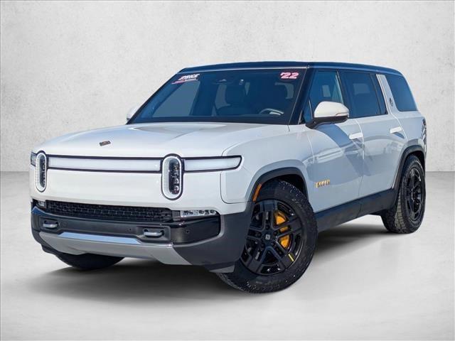 Rivian R1S 2022