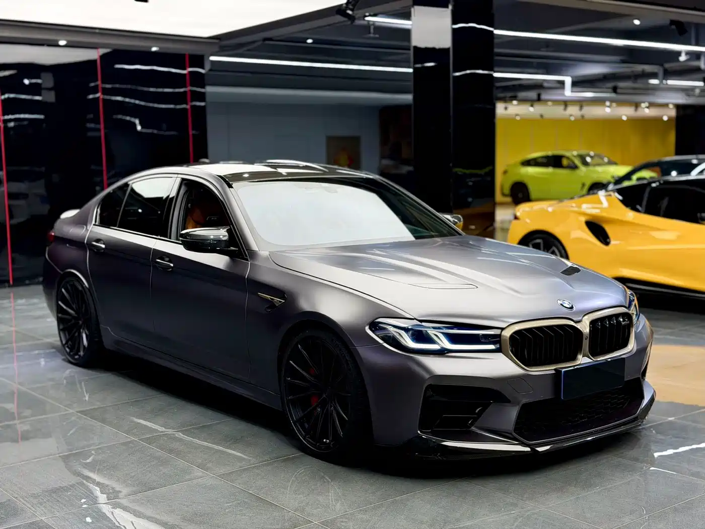 BMW M5 2021