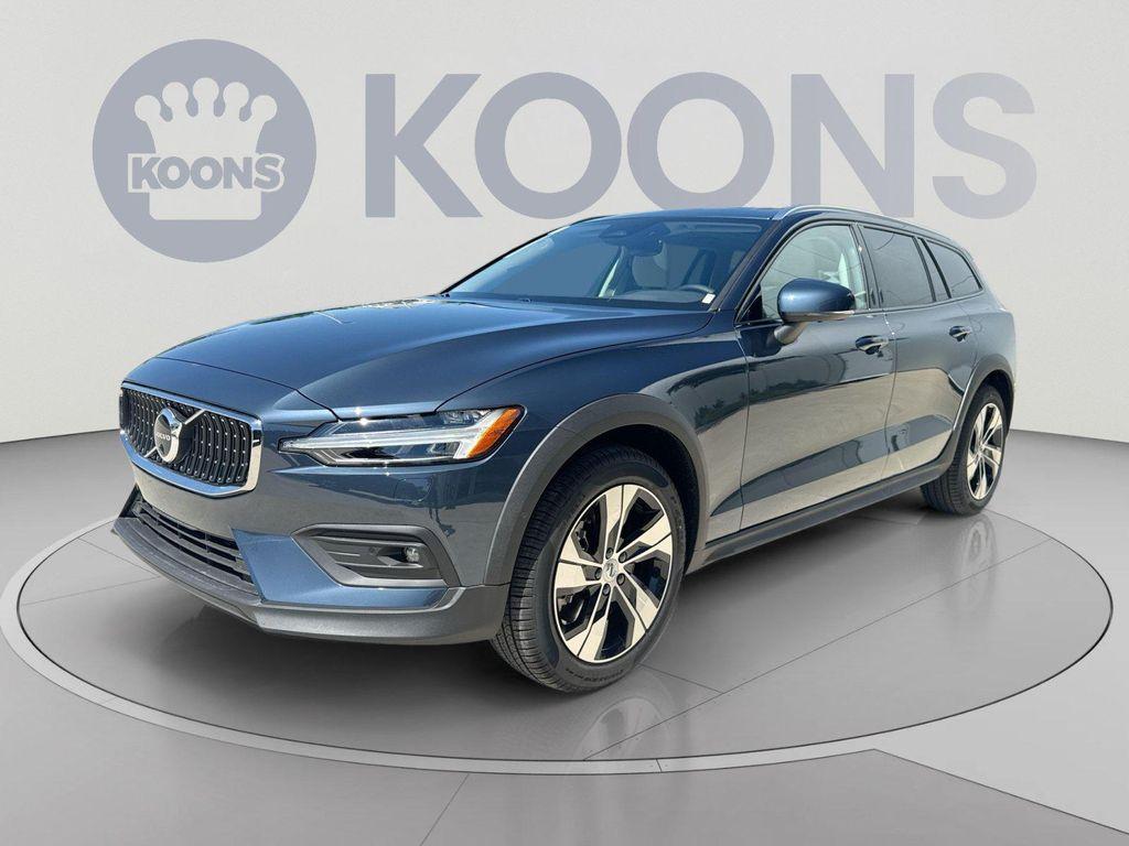 Volvo V60 Cross Country 2026