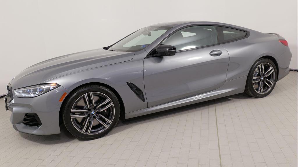 BMW M850 2023