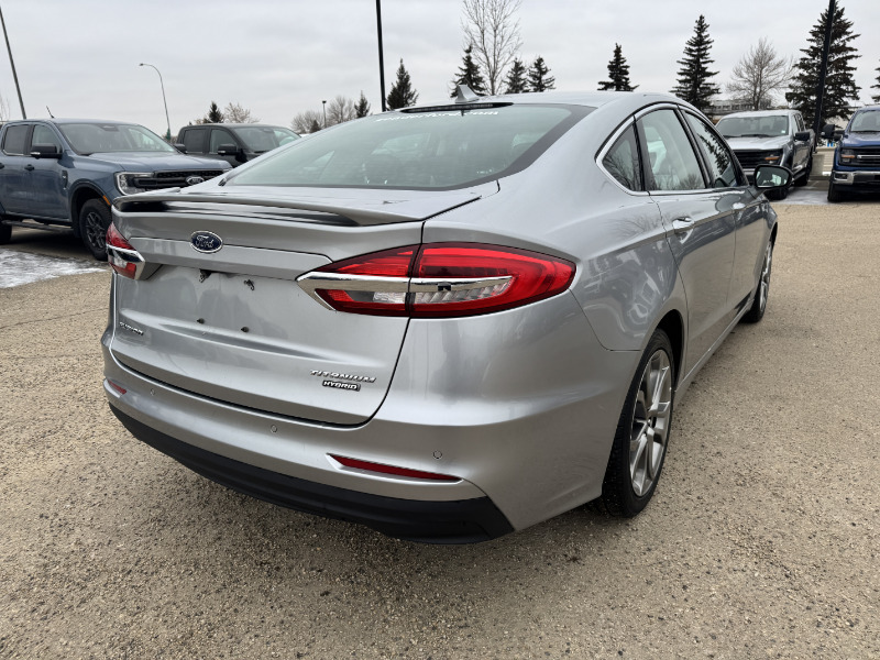 Ford Fusion 2020