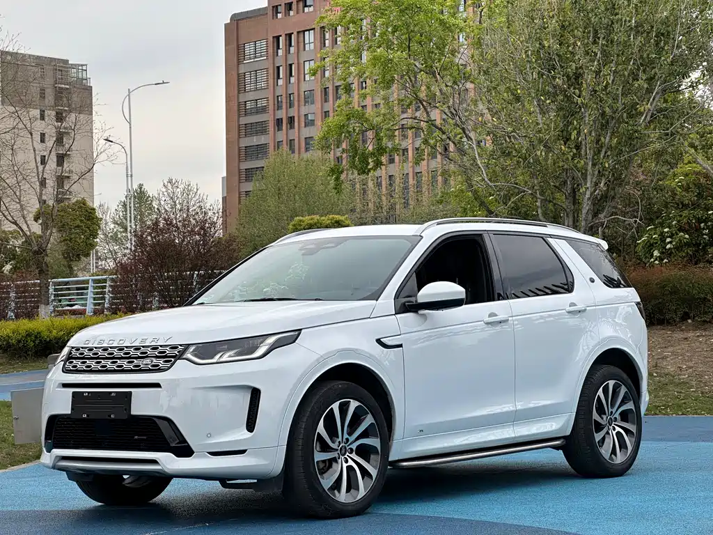 Land Rover Discovery Sport 2023