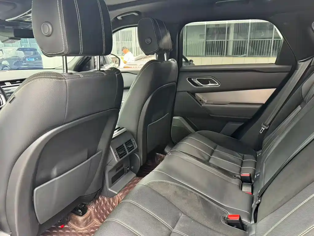 Land Rover Range Rover Velar 2021