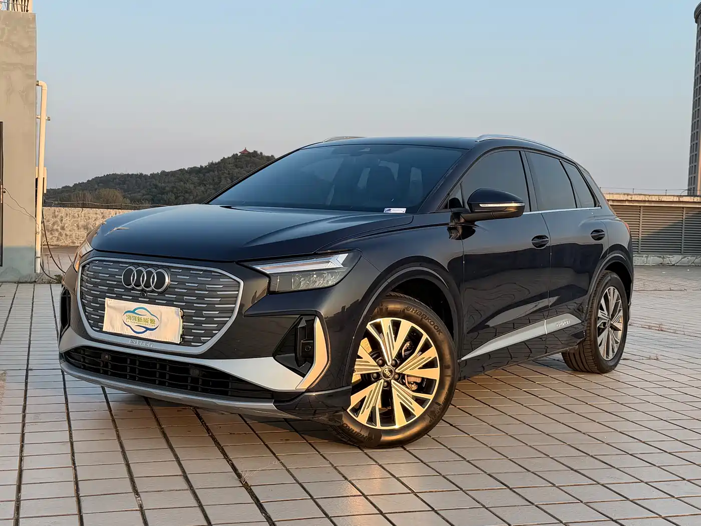 Audi Q4 e-tron 2023