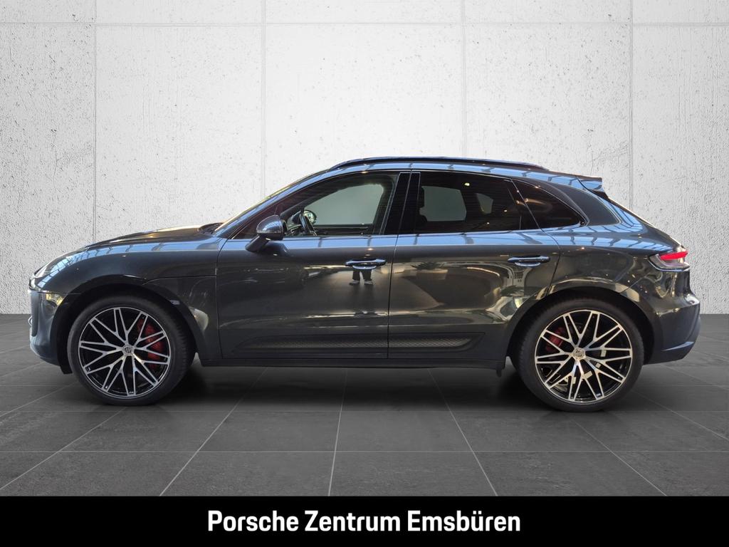 Porsche Macan 2023