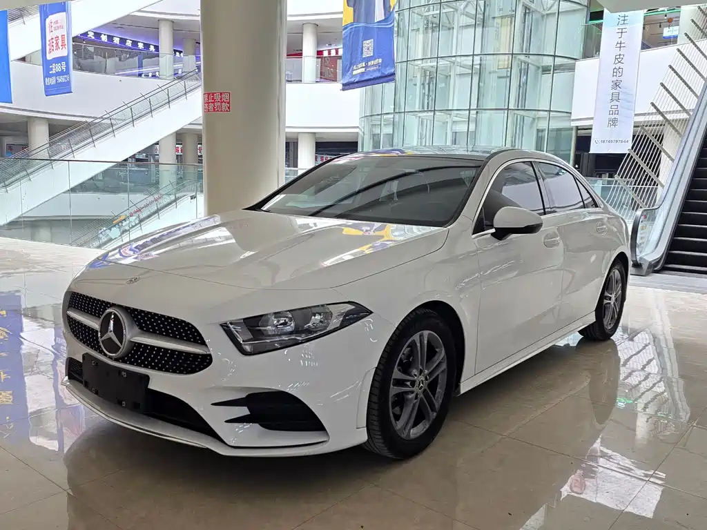 Mercedes-Benz A-Класс 2022