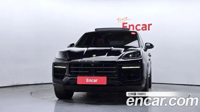 Porsche Cayenne 2024