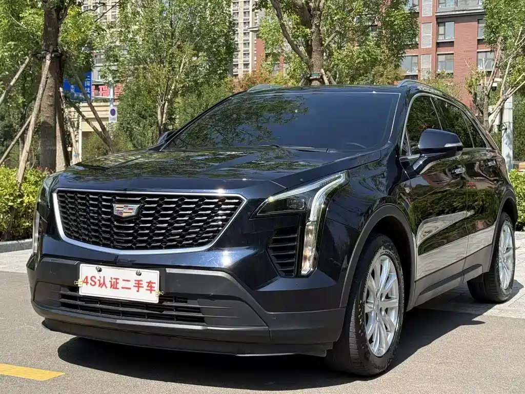 Cadillac XT4 2021