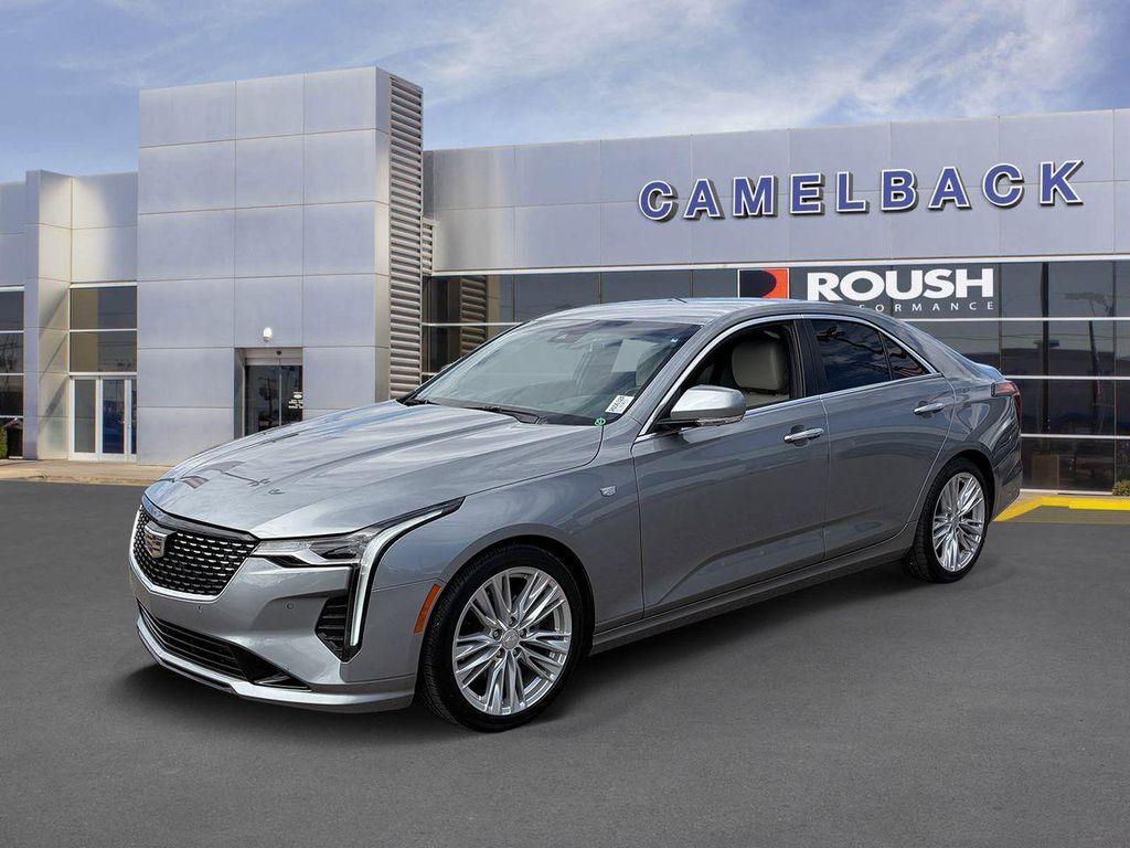 Cadillac CT4 2024