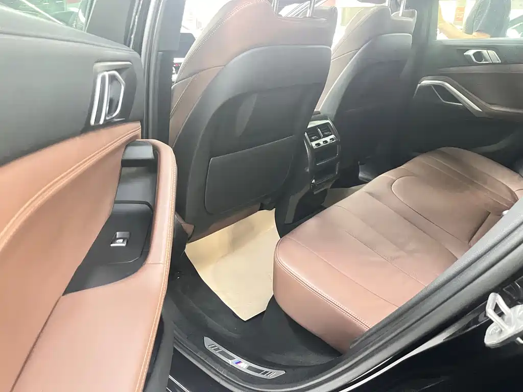 BMW X6 2022
