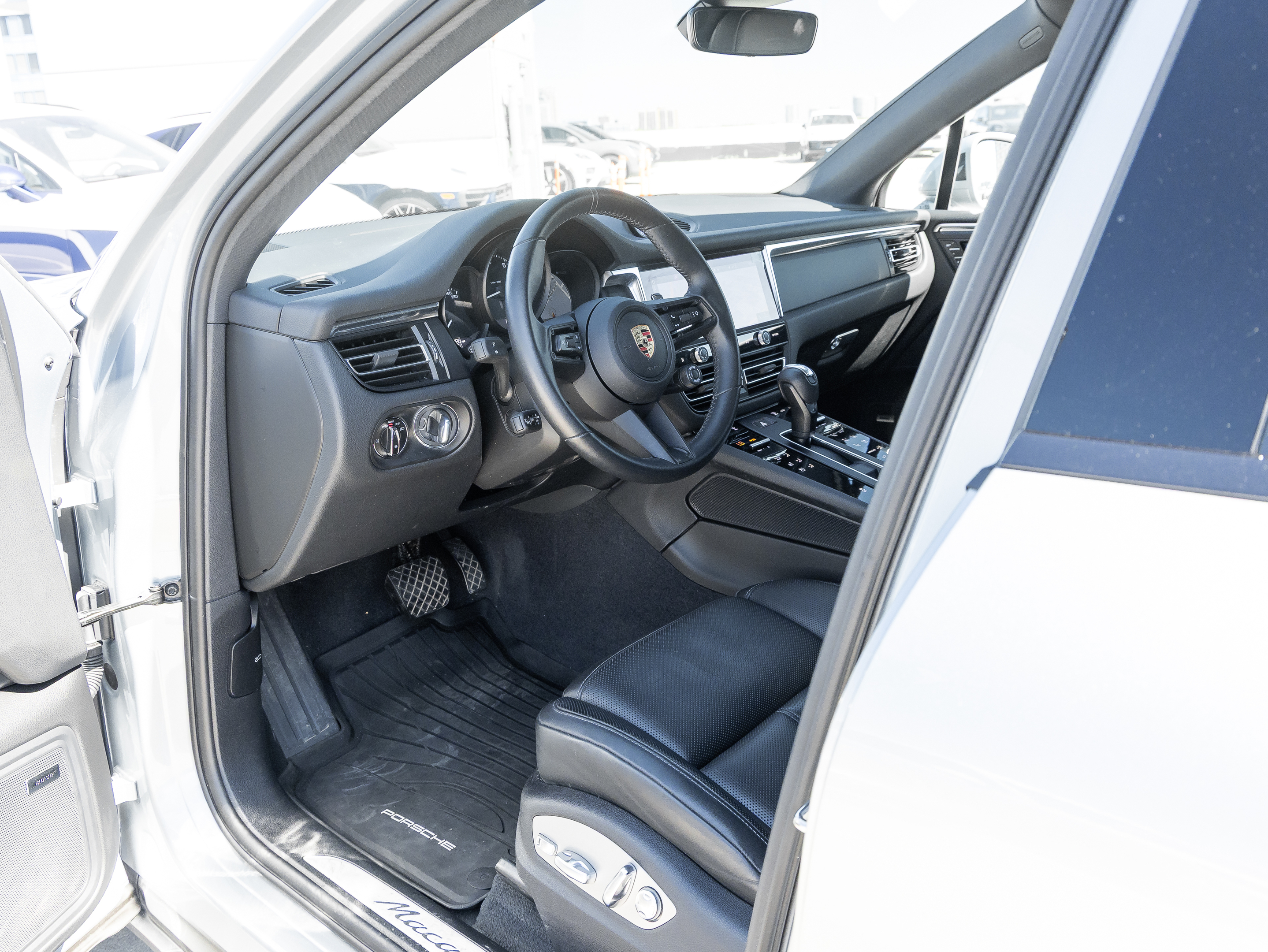Porsche Macan 2024
