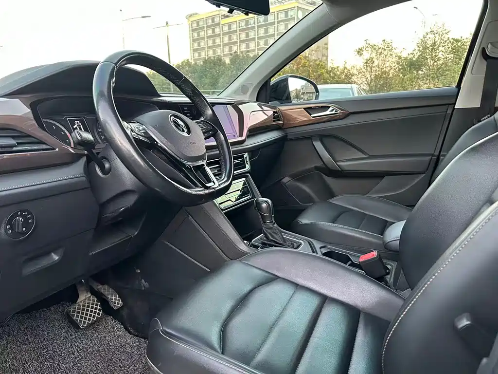Volkswagen Tharu 2021