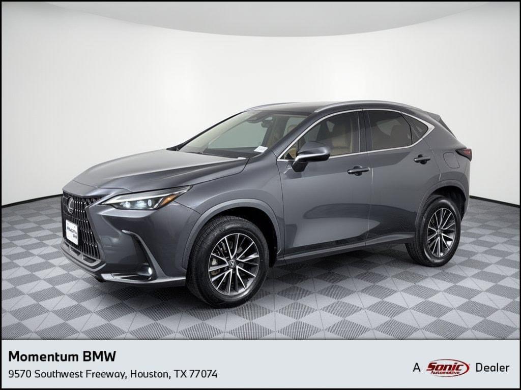 Lexus NX 2022