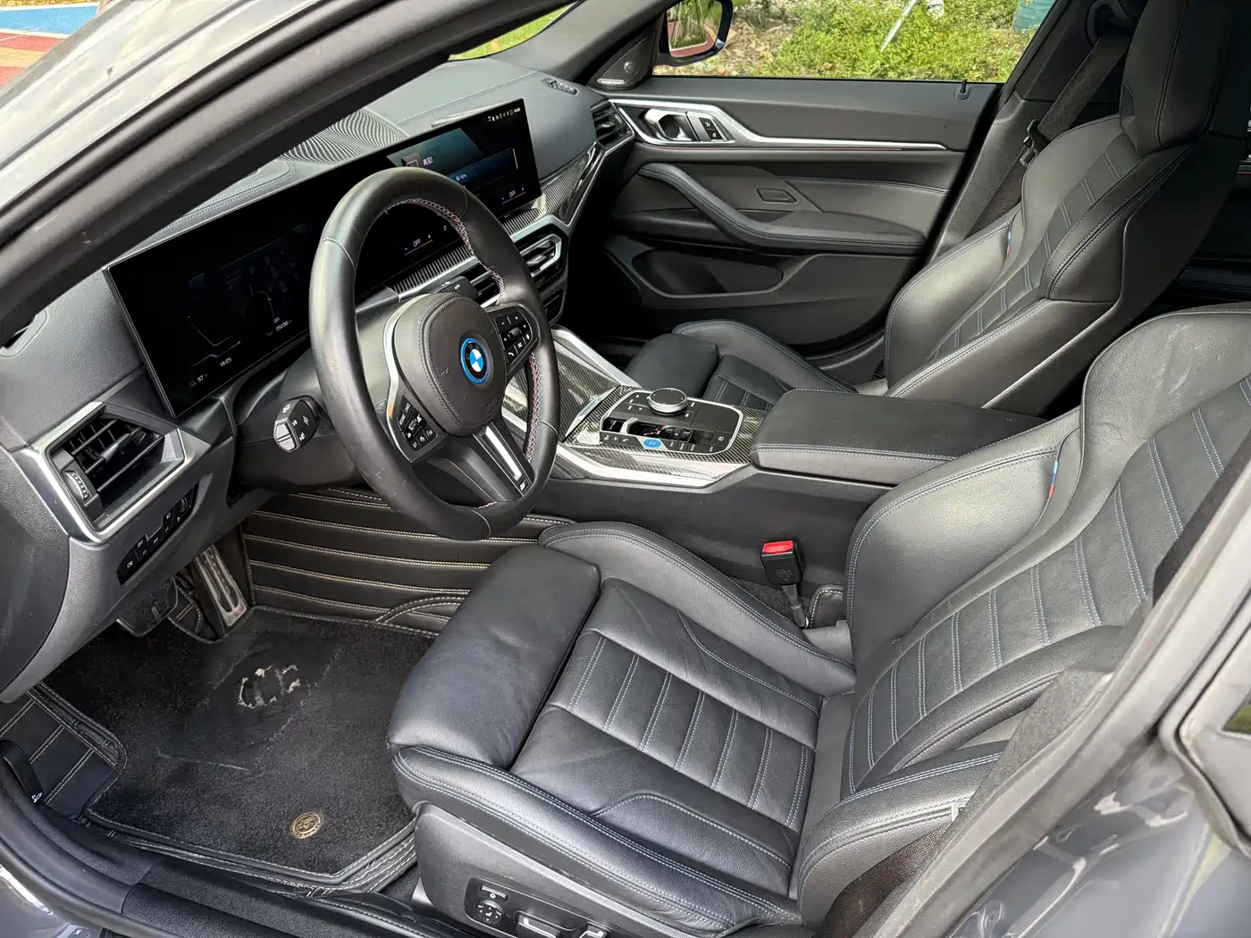 BMW i4 2025