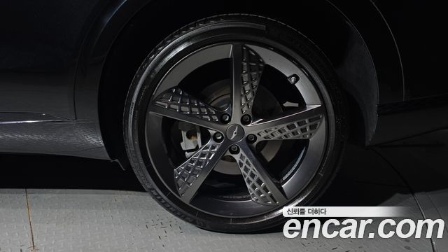 Genesis GV70 2022