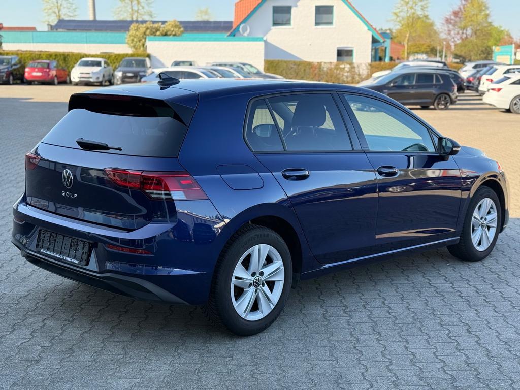 Volkswagen Golf 2023