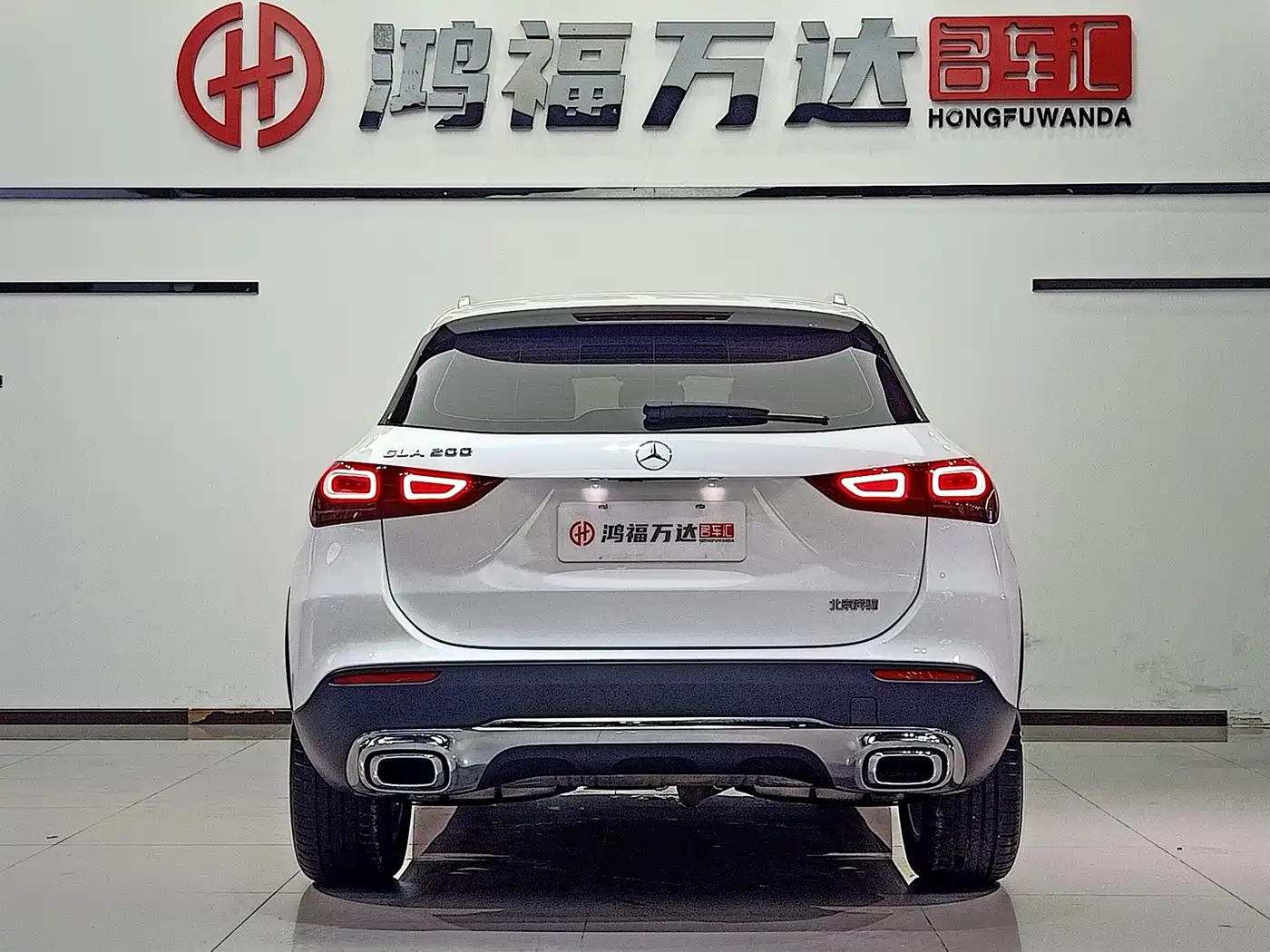 Mercedes-Benz GLA 2024