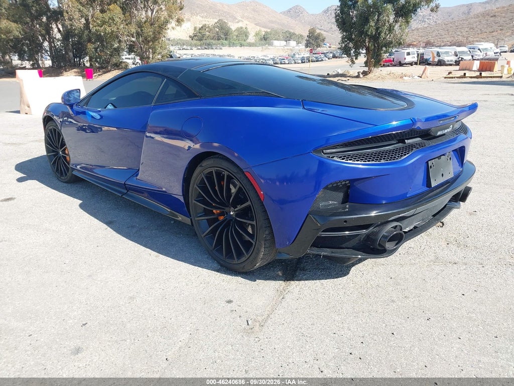 McLaren GT 2023