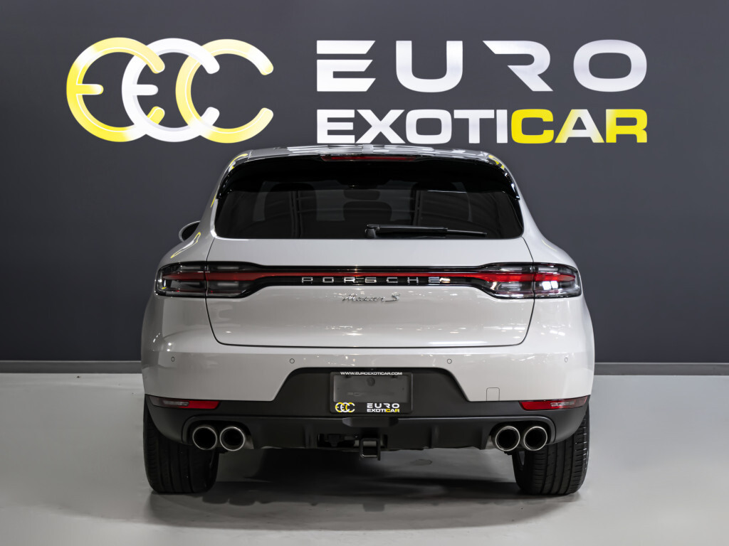 Porsche Macan 2021