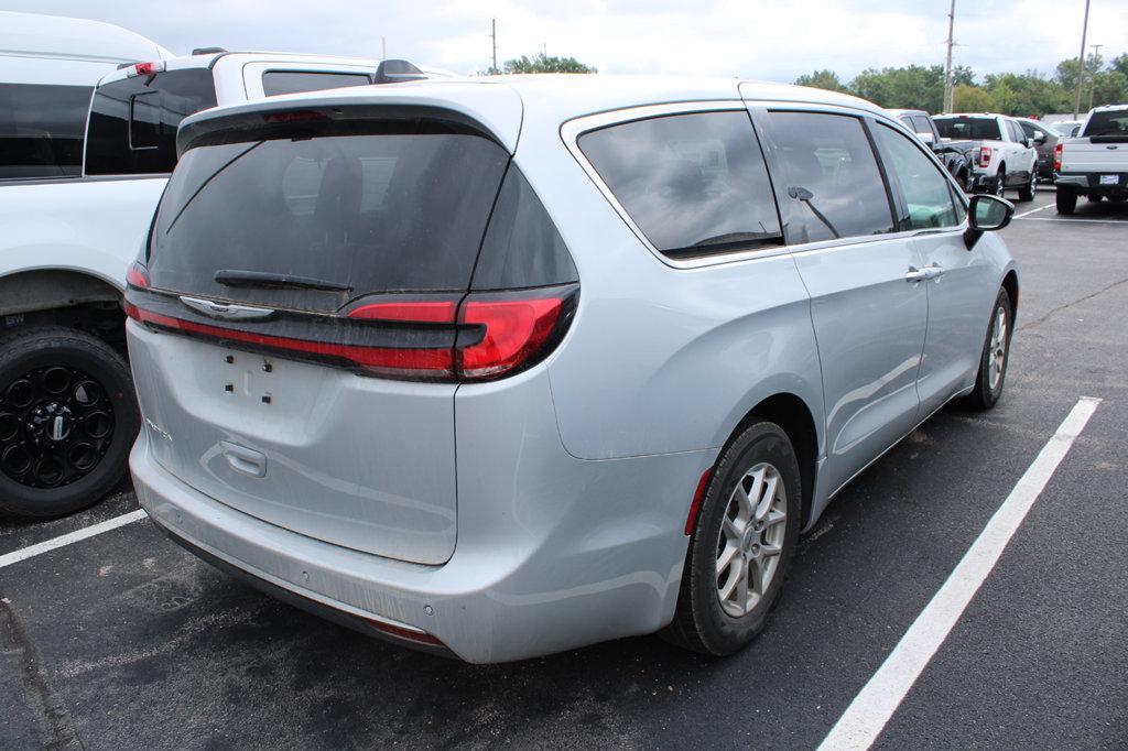 Chrysler Pacifica 2024