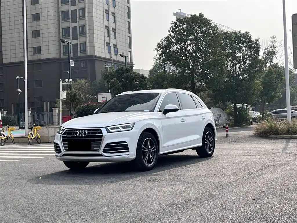 Audi Q5 2021