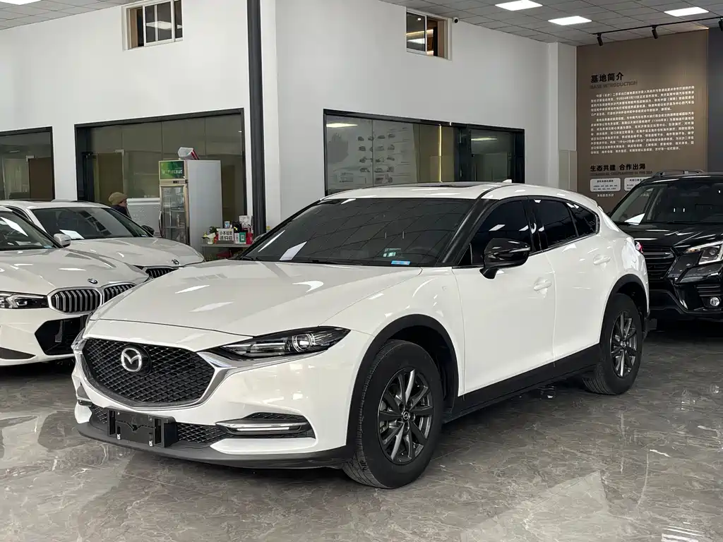 Mazda CX-4 2022