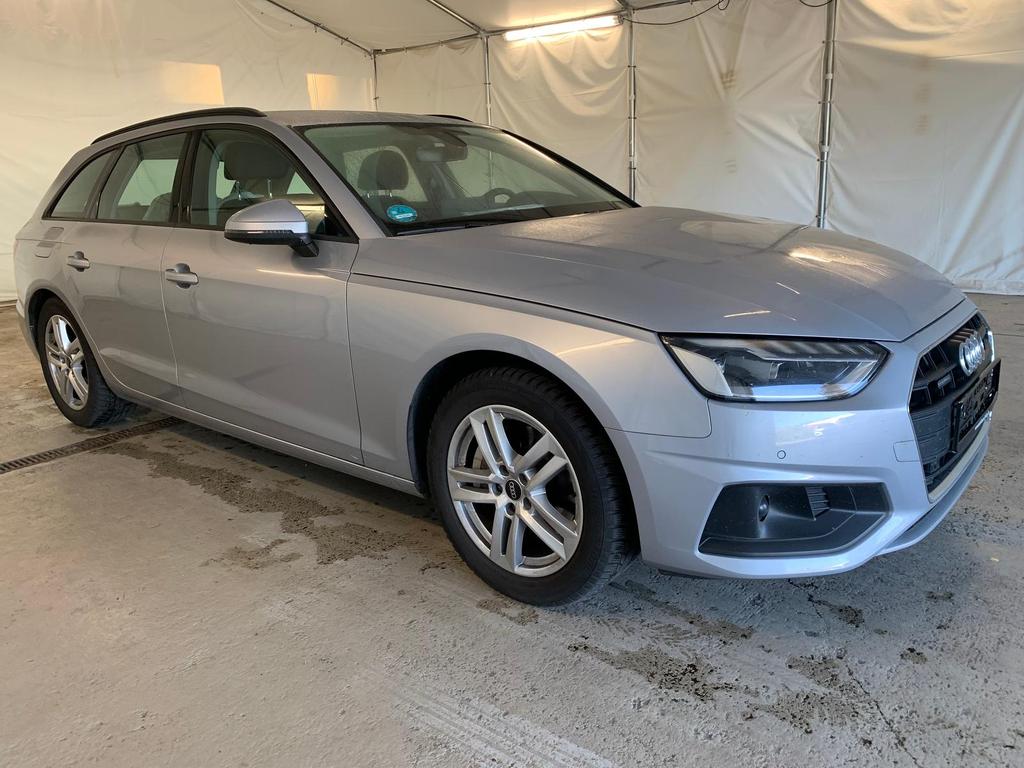 Audi A4 2023