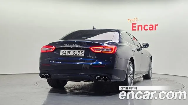 Maserati Quattroporte 2020