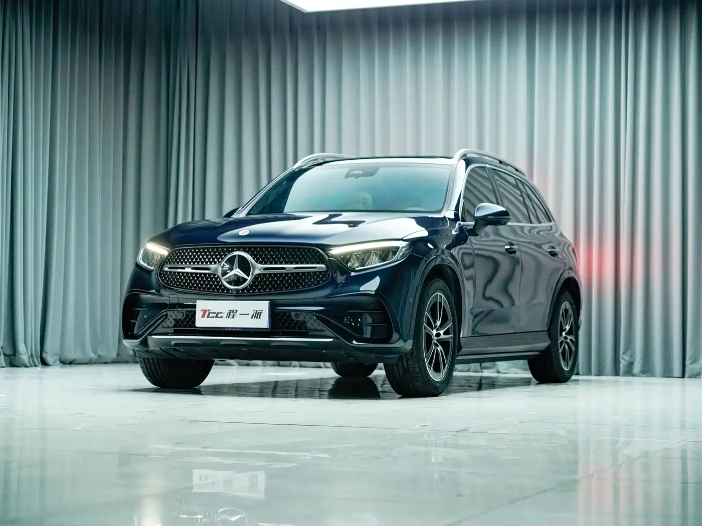 Mercedes-Benz GLC 2025