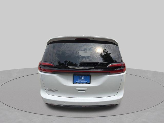 Chrysler Pacifica 2022