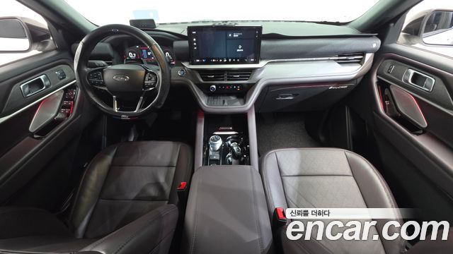 Ford Explorer 2025