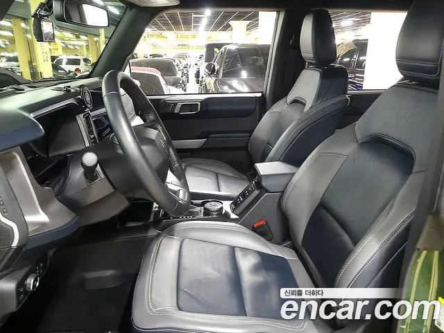Ford Bronco 2023