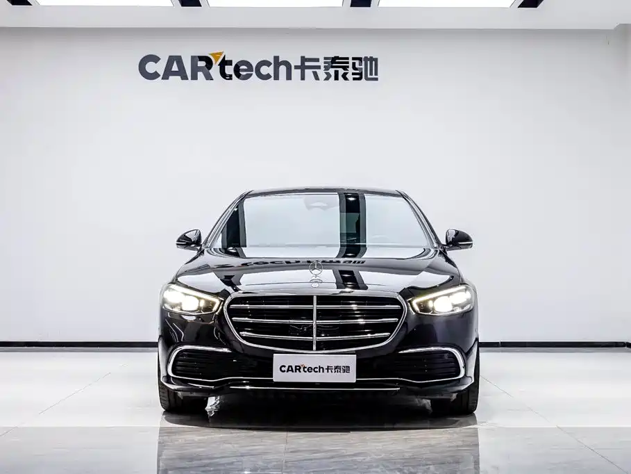 Mercedes-Benz S-Класс 2023