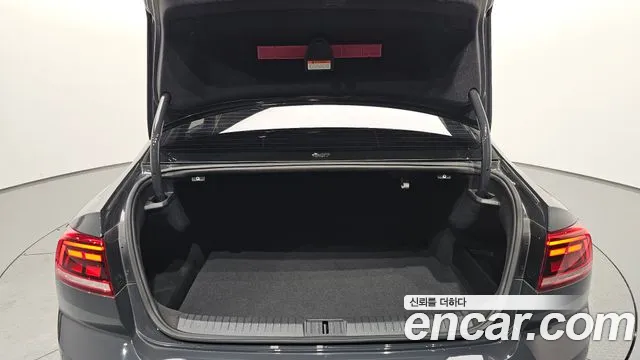 Volkswagen Passat 2021