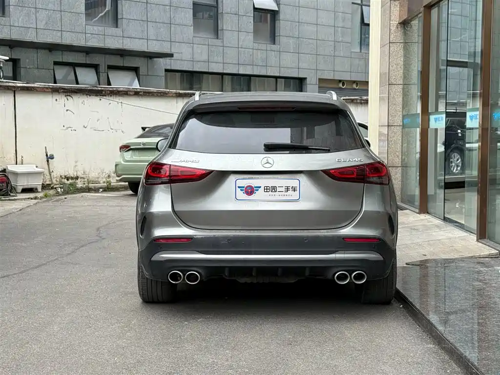 Mercedes-Benz CLA AMG 2021