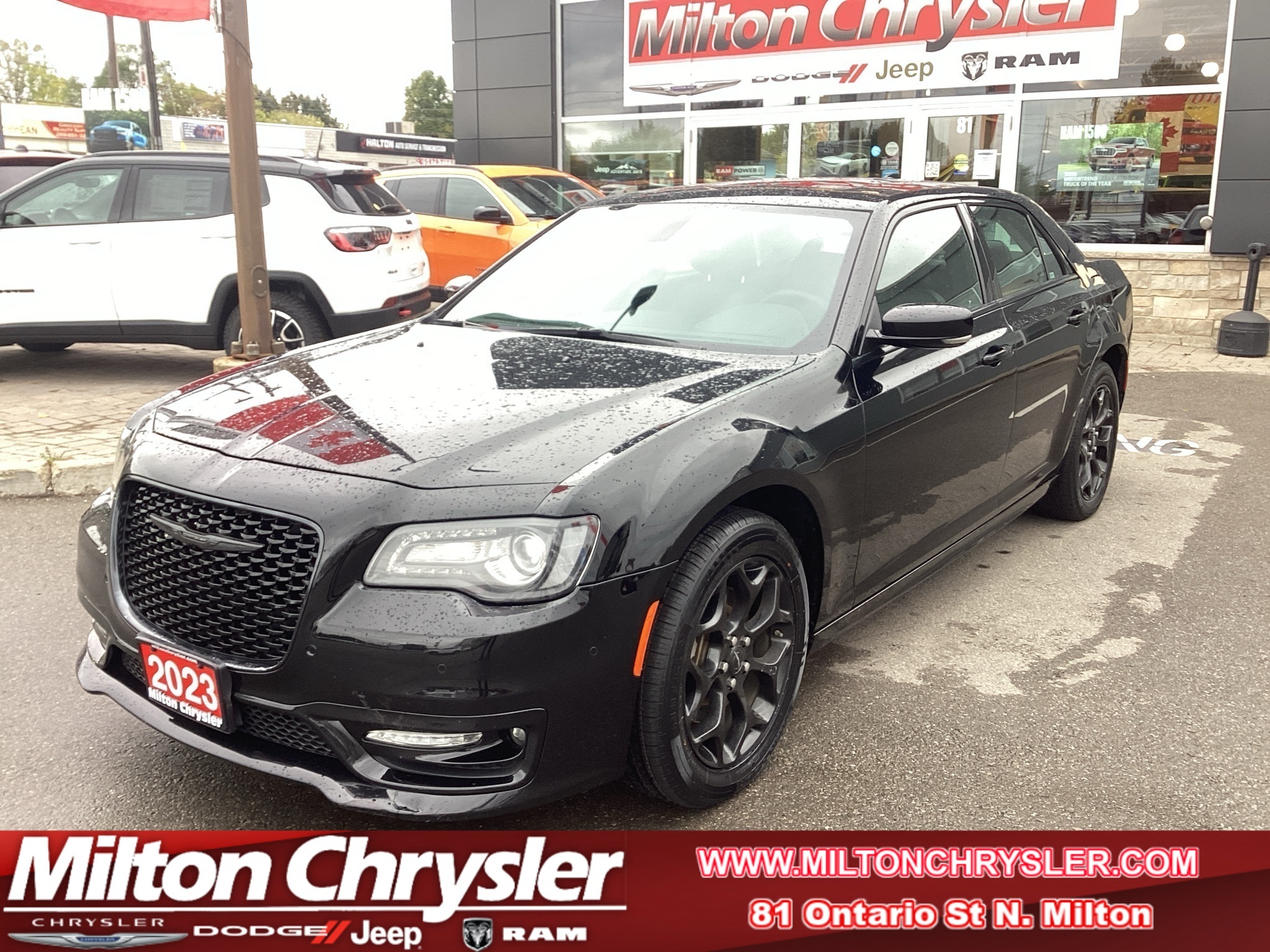 Chrysler 300 2023