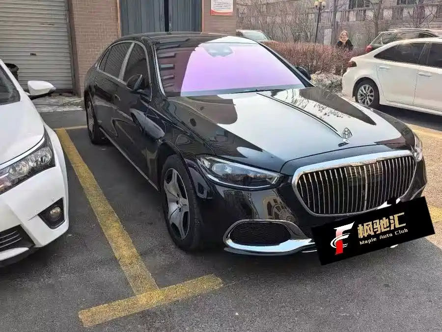 Mercedes-Benz Maybach S-Класс 2023