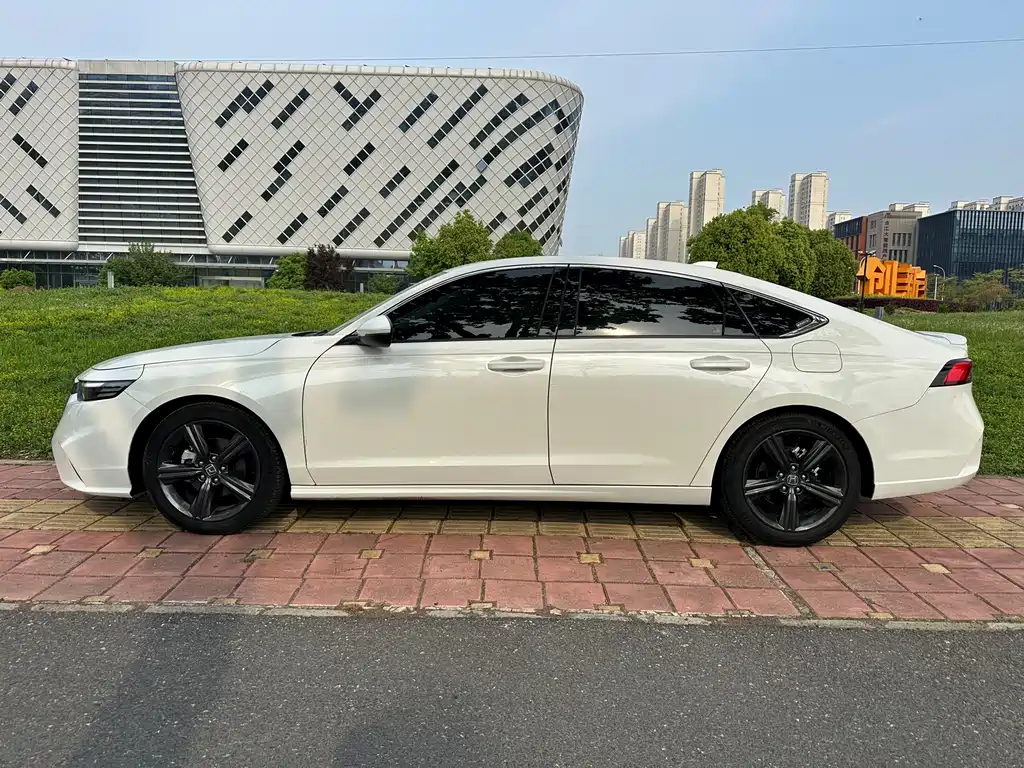 Honda Inspire 2023