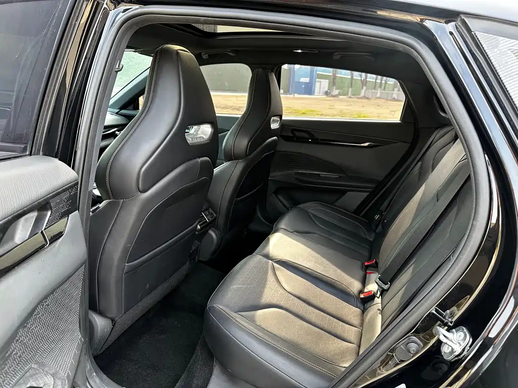 Changan UNI-V 2023