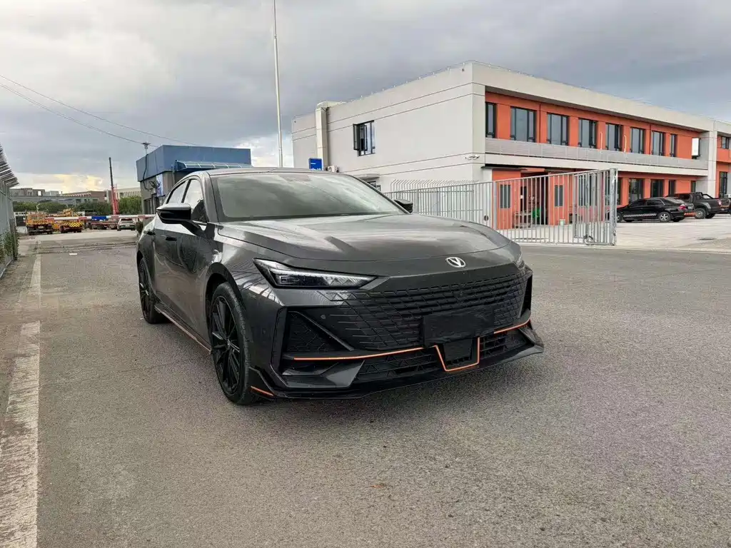Changan UNI-V 2023