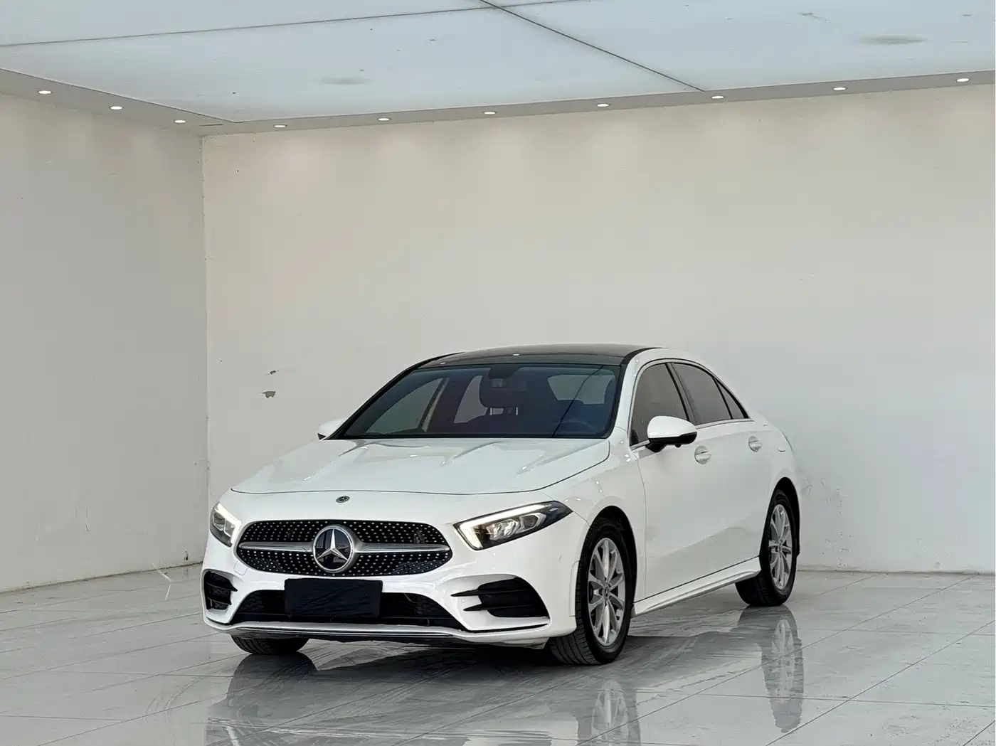 Mercedes-Benz A-Класс 2022