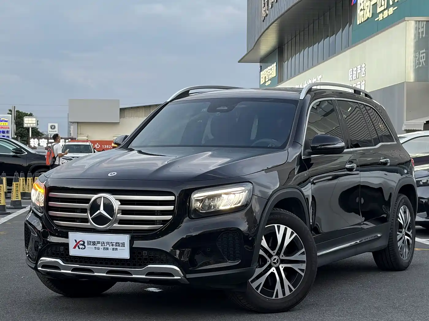 Mercedes-Benz GLB 2025