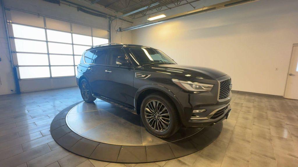 Infiniti QX80 2024