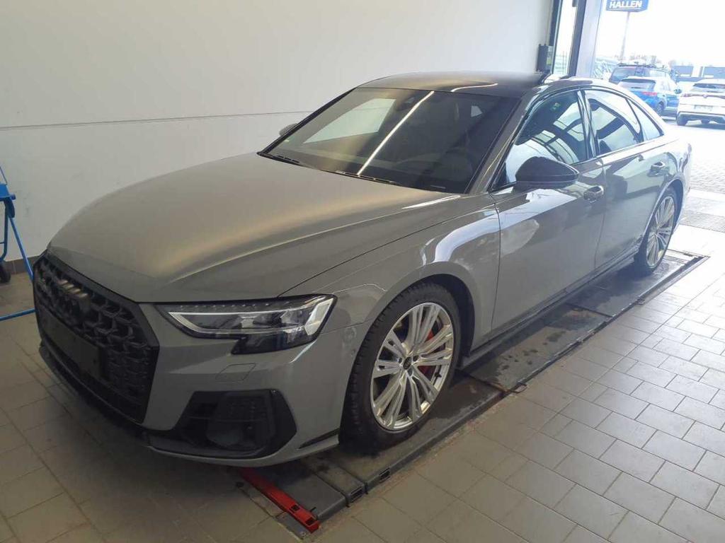 Audi S8 2023