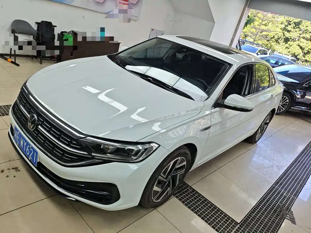 Volkswagen Jetta 2024