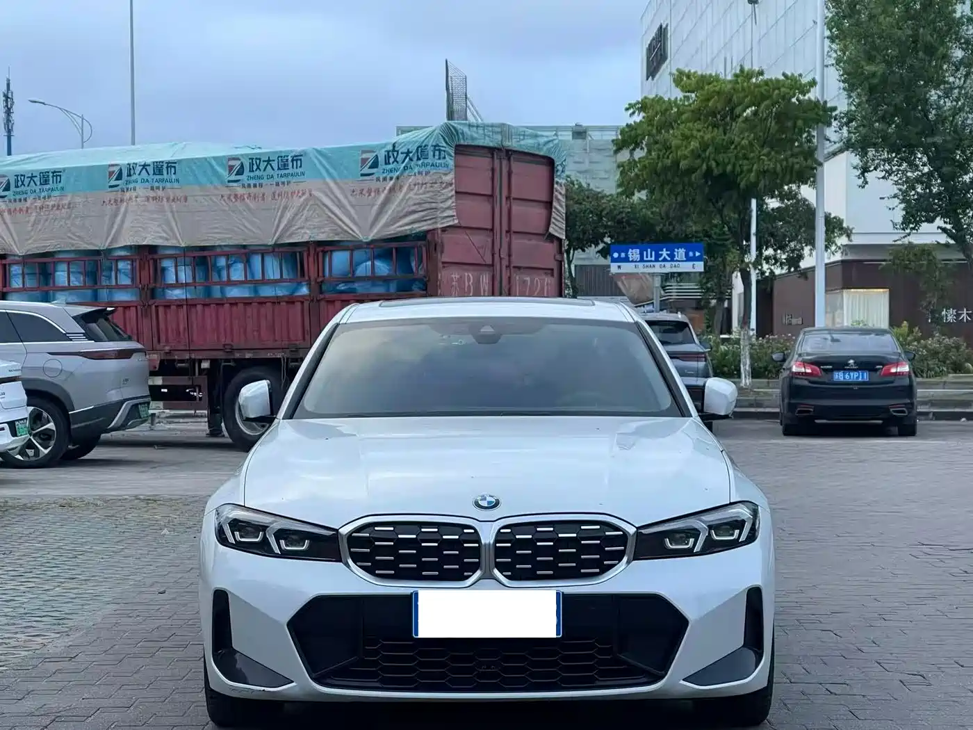 BMW 3 серии 2023