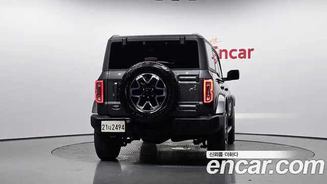 Ford Bronco 2024