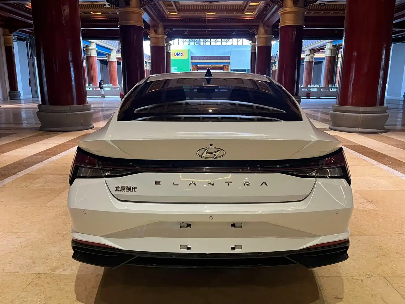 Hyundai Elantra 2023