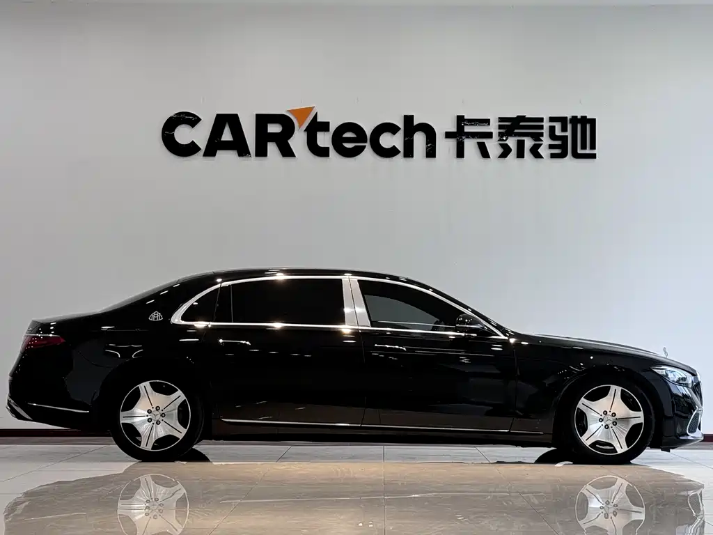 Mercedes-Benz Maybach S-Класс 2021