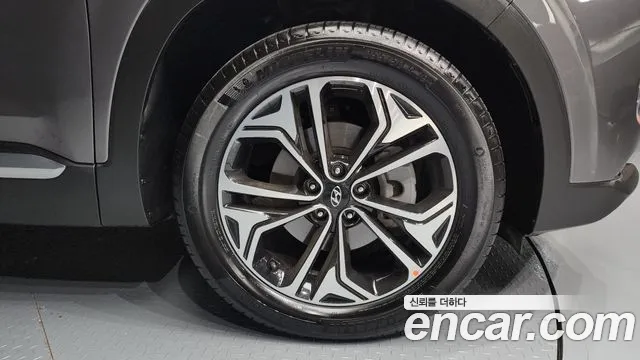 Hyundai Santa Fe 2020